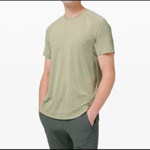 NWT lululemon Men’s Drysense Short Sleeve Green Twill/White Size M